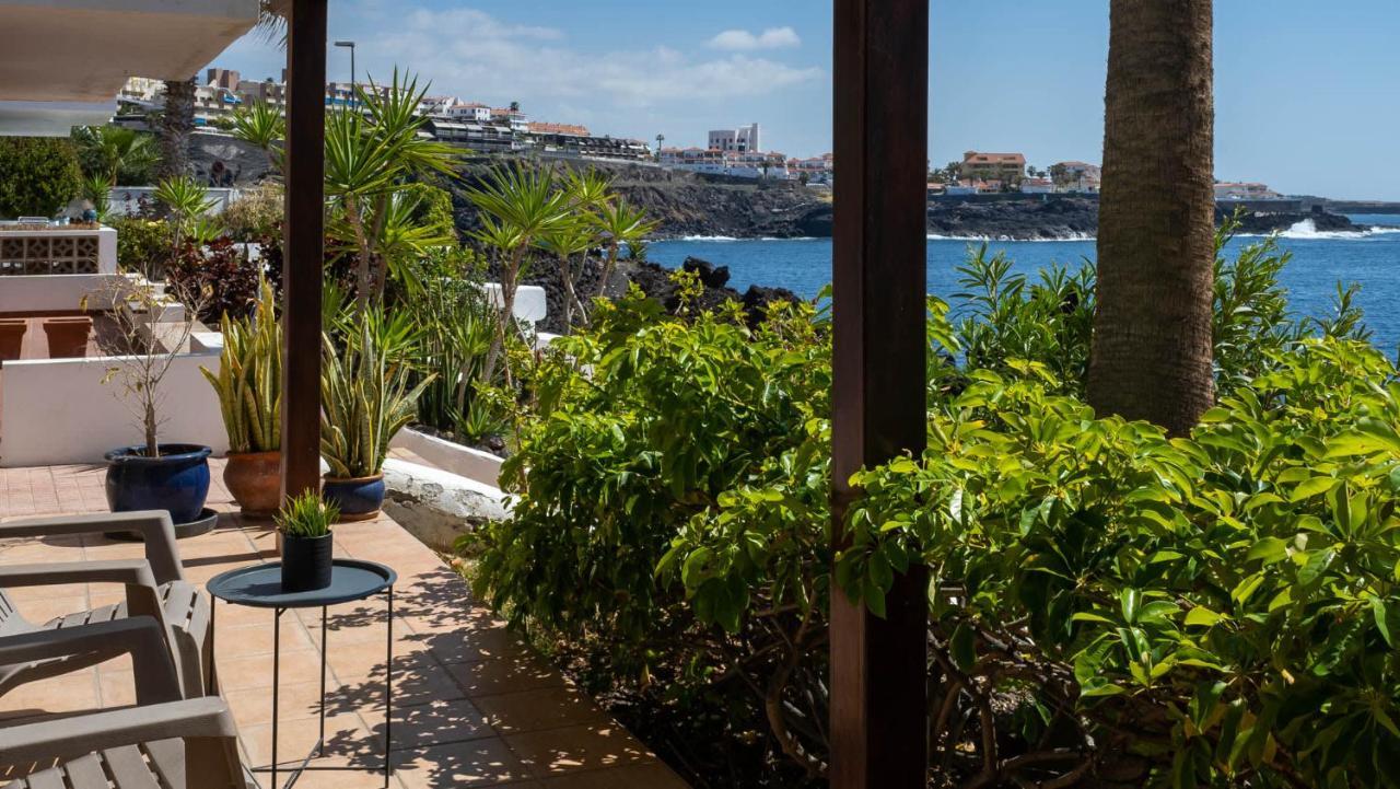 Ocean Front Two Bedroom Apartment Puerto de Santiago  Luaran gambar